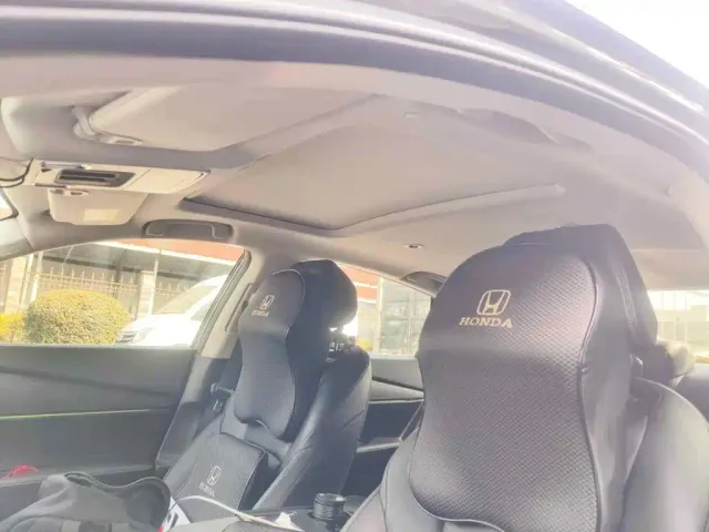 Honda Accord — Фото автомобиля 14