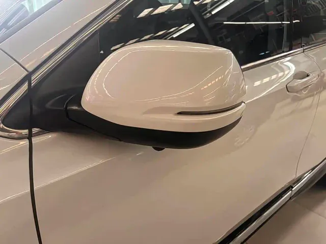 Honda Honda CR-V New Energy 2021 Sharp Hybrid e+ 2.0L Wisdom Edition — Фото автомобиля 6