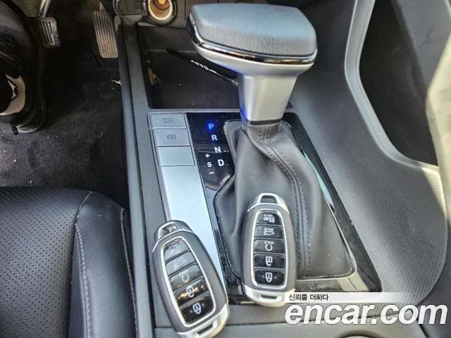 Hyundai Avante — Фото автомобиля 6