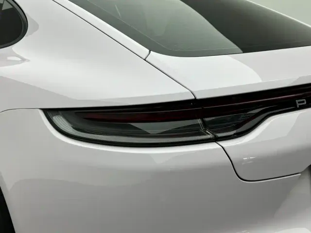 Porsche Panamera — Фото автомобиля 21