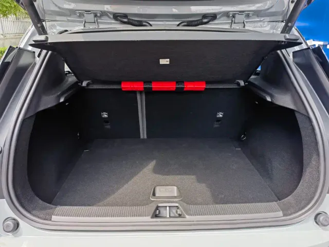 Volvo EX30 — Фото автомобиля 6