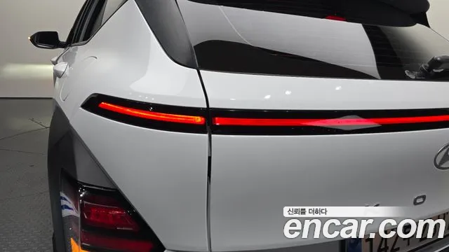 Hyundai Kona SX2 — Фото автомобиля 8