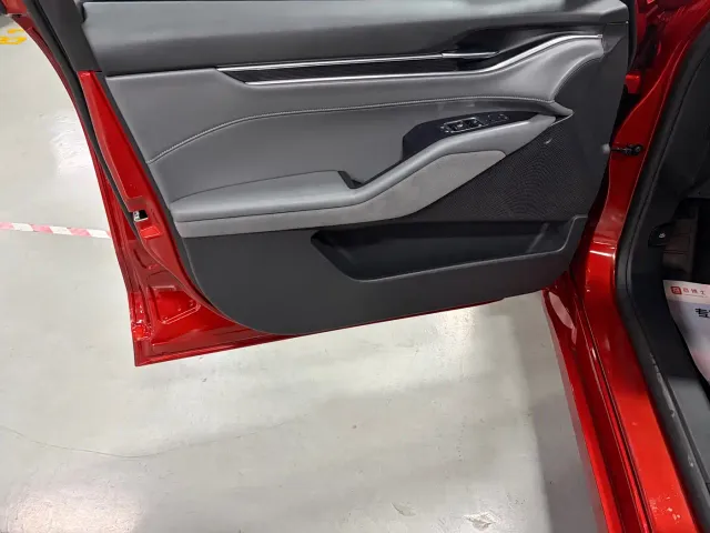 Ford Mondeo — Фото автомобиля 6