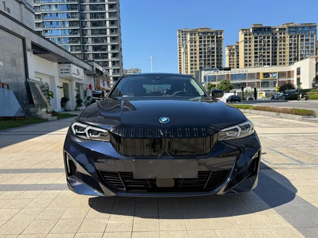 BMW i3 — Фото автомобиля 2