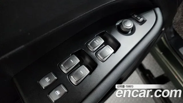 KG_Mobility_Ssangyong Rexton Новый Rexton Sport Дизель 2.2 4WD — Фото автомобиля 29
