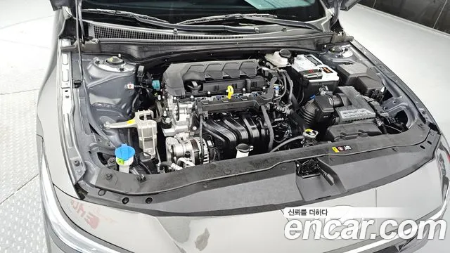 Hyundai AVANTE Новый Avante (CN7) — Фото автомобиля 6