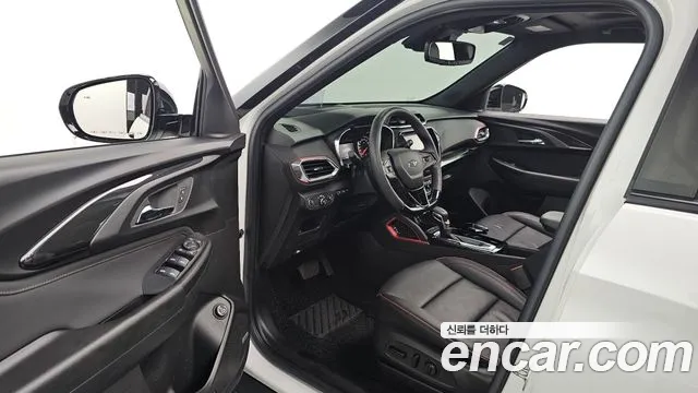 ChevroletGMDaewoo Trailblazer Trailblazer 1.3 турбо 4WD — Фото автомобиля 10