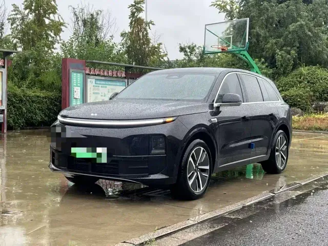 Li Auto L6 — Фото автомобиля 6