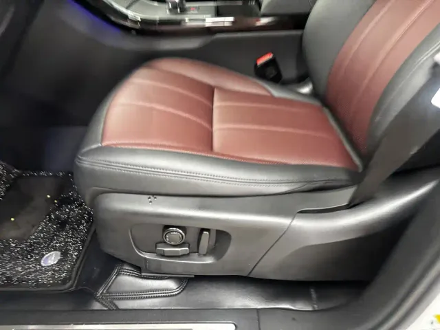 Land Rover Range Rover Evoque — Фото автомобиля 14