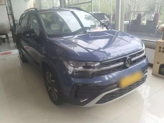 Volkswagen Tharu — Фото автомобиля 3