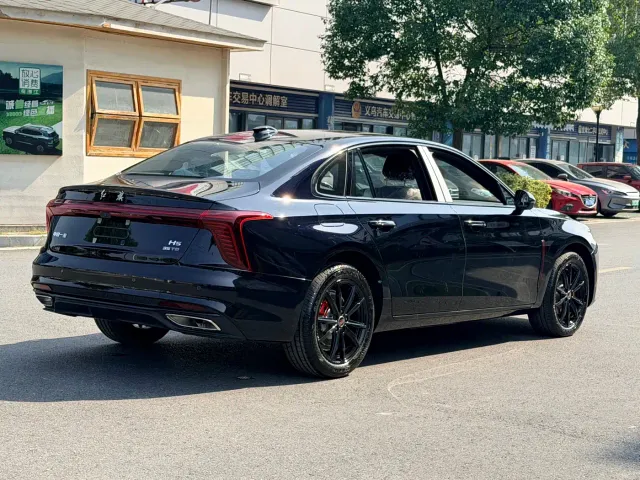 Hongqi H5 — Фото автомобиля 4