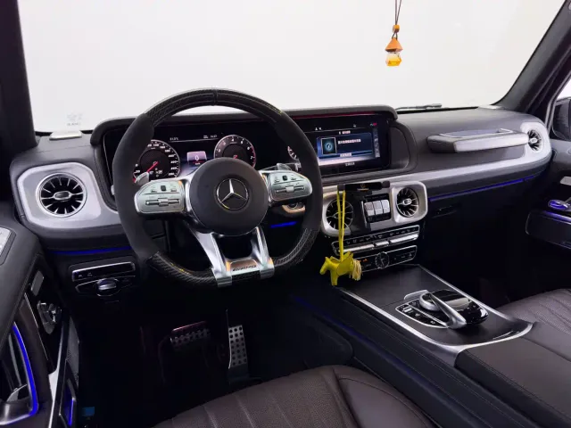 Mercedes-Benz G-Class — Фото автомобиля 18
