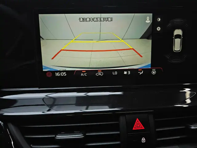 Kia Seltos 2023 1.5L CVT Luxury Edition — Фото автомобиля 18