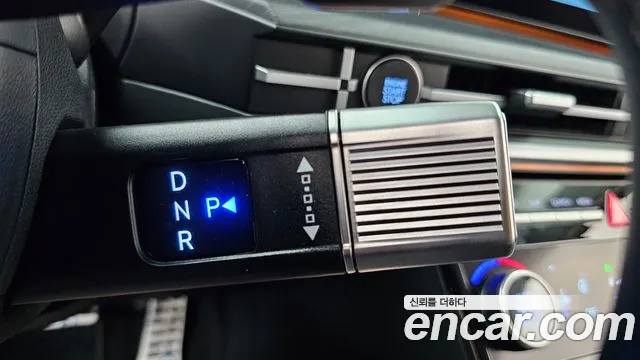 Hyundai Santafe Santa Fe (MX5) Бензин 2.5T 2WD — Фото автомобиля 9