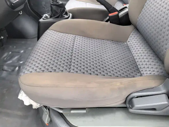 Wuling Motors Wuling Zhiguang 2020 1.2L Van Utility China VI 5-seat LSI — Фото автомобиля 20