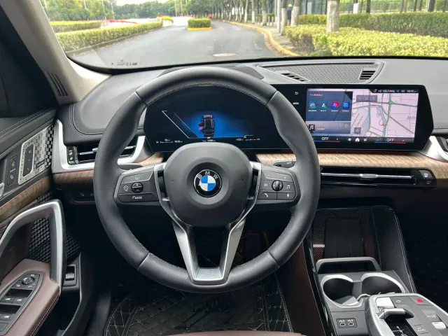 BMW X1 — Фото автомобиля 9