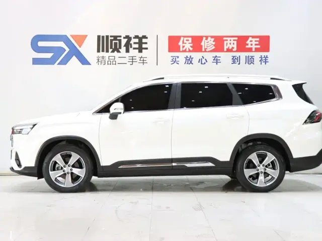 Geely Haoyue L — Фото автомобиля 4