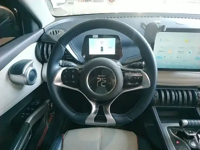BYD Yuan PLUS — Фото автомобиля 10