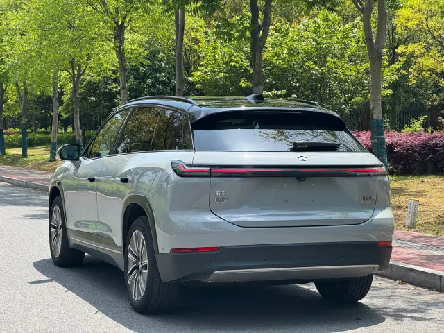 Nio ES7 — Фото автомобиля 15