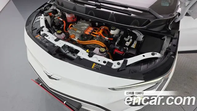 Chevrolet Bolt EV New — Фото автомобиля 9