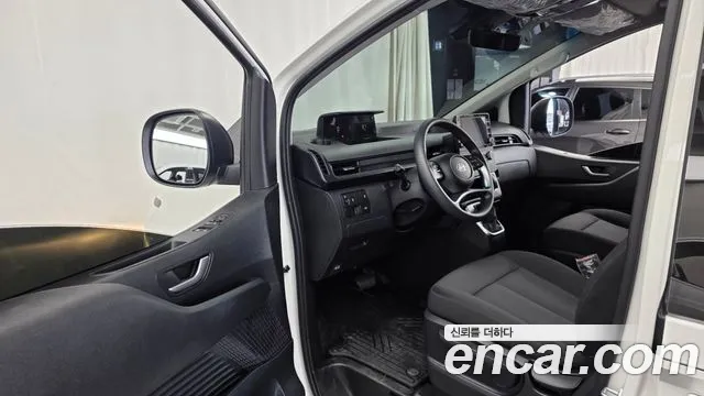 Hyundai Staria — Фото автомобиля 10