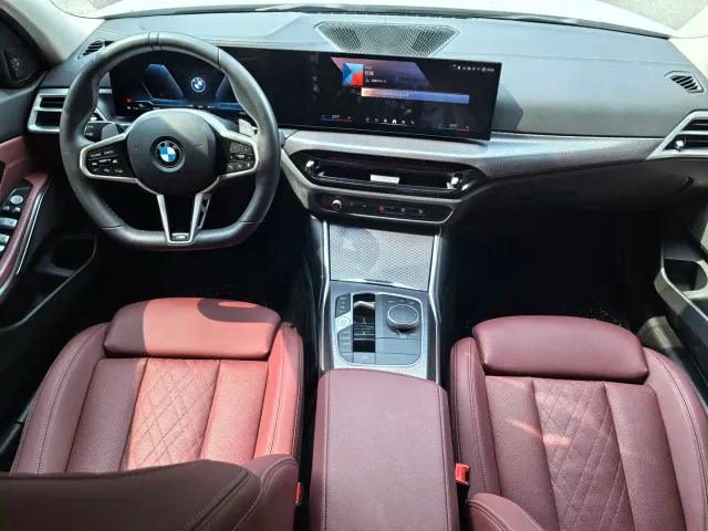 BMW 3 Series — Фото автомобиля 8