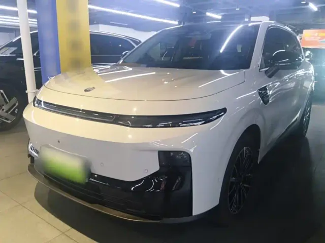 Фотография автомобиля — Leapmotor B10
