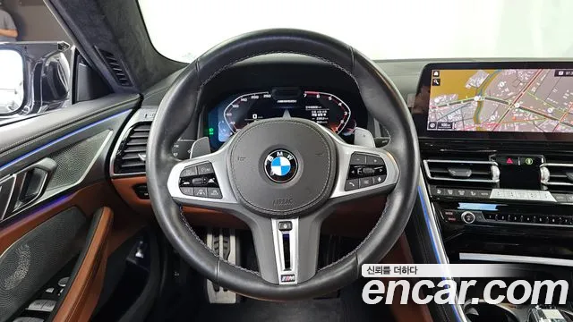 BMW 8 Series G15 — Фото автомобиля 13