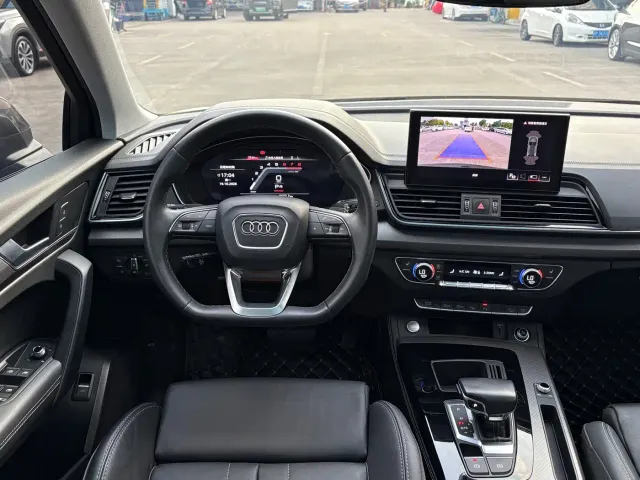 Audi Q5L — Фото автомобиля 8