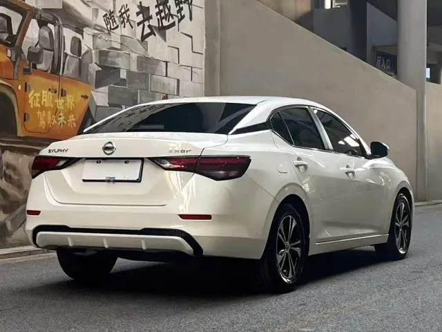 Nissan Sylphy — Фото автомобиля 4