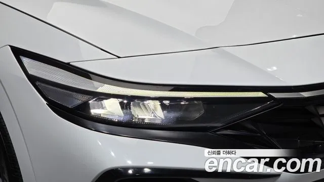 Hyundai Avante CN7 — Фото автомобиля 7