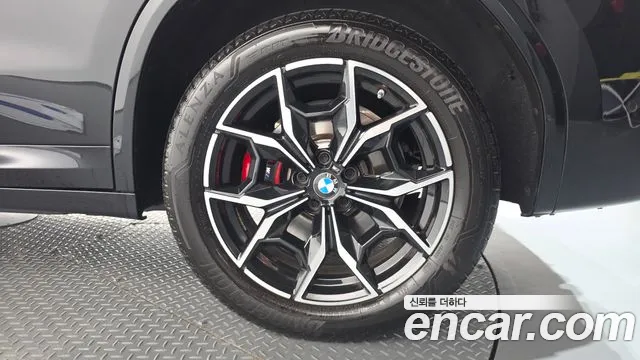 BMW X3 xDrive 20i M Sport Pro — Фото автомобиля 17