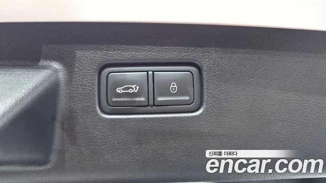 Genesis GV60 — Фото автомобиля 15