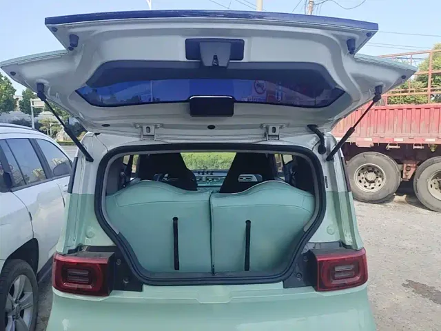Wuling Hongguang Mini EV — Фото автомобиля 18