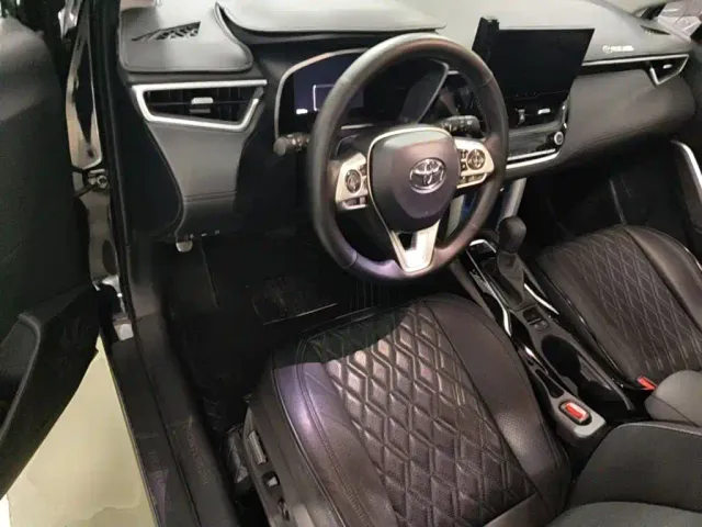 Toyota Frontlander — Фото автомобиля 15