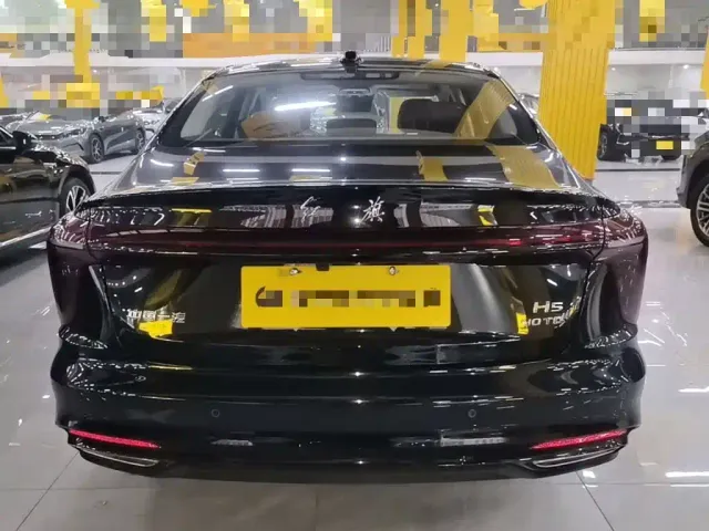Hongqi H5 — Фото автомобиля 5