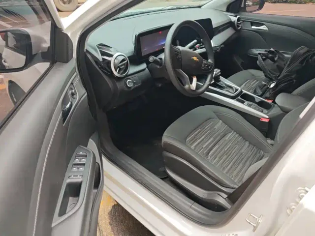 Chevrolet Monza — Фото автомобиля 15