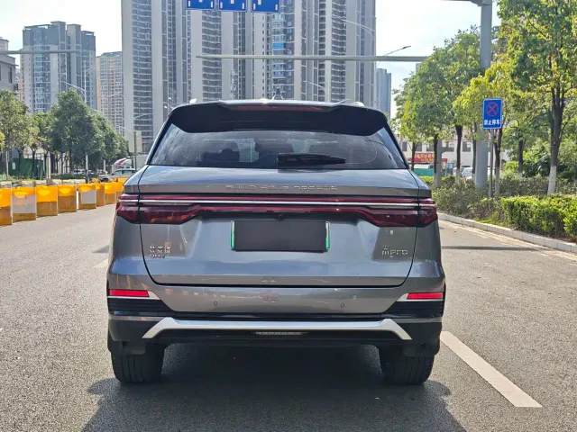 BYD Song Pro — Фото автомобиля 8