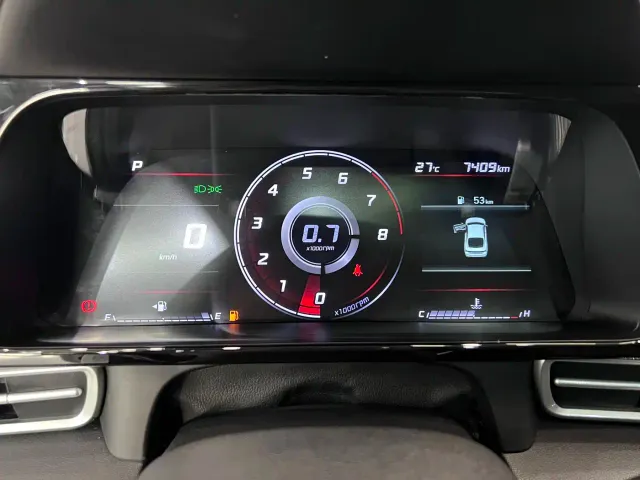 Hyundai Elantra — Фото автомобиля 10