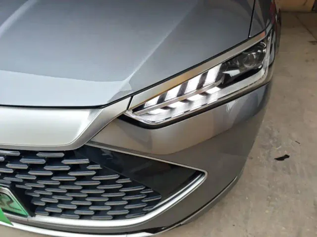 BYD Qin PLUS — Фото автомобиля 23