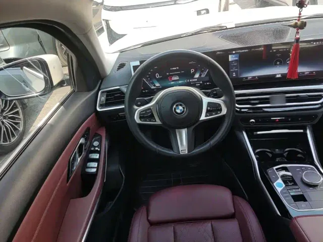 BMW i3 — Фото автомобиля 10