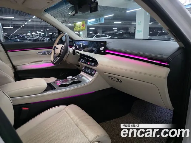 Genesis GV70 — Фото автомобиля 9