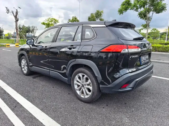 Toyota Frontlander — Фото автомобиля 24