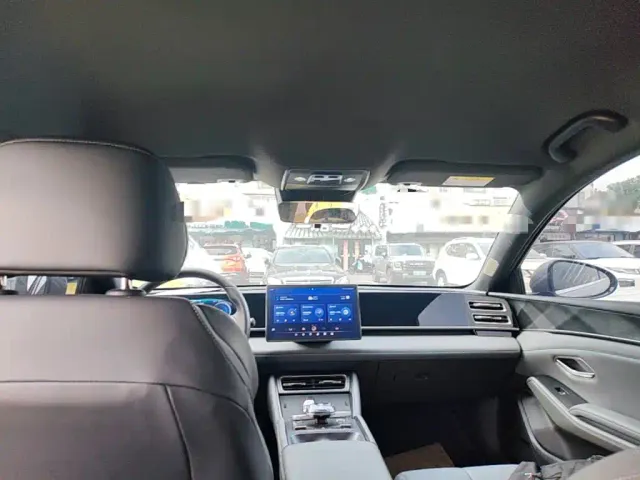 BYD Qin L — Фото автомобиля 17