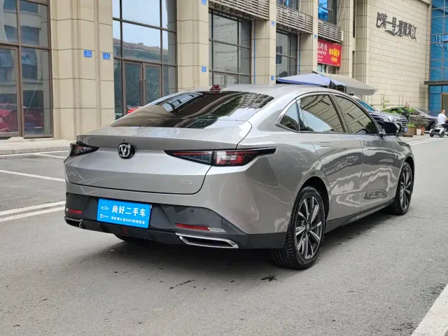 Changan Lamore — Фото автомобиля 6