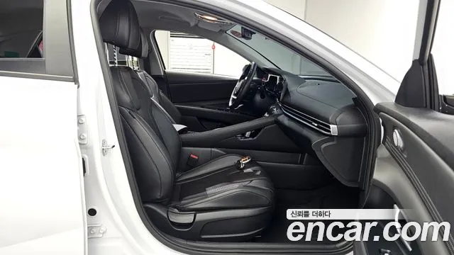 Hyundai AVANTE Новый Avante (CN7) — Фото автомобиля 26
