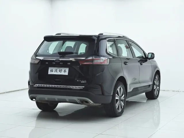 Ford Edge — Фото автомобиля 5