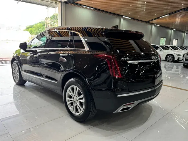 Cadillac XT5 — Фото автомобиля 7