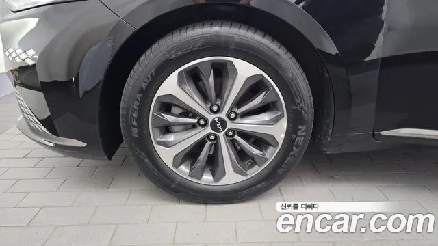 Kia K8 K8 Hybrid — Фото автомобиля 5