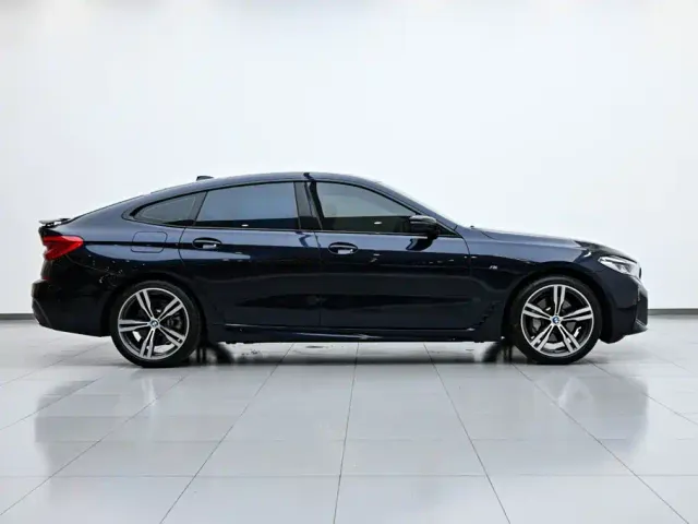 BMW 6 Series Gran Turismo — Фото автомобиля 6